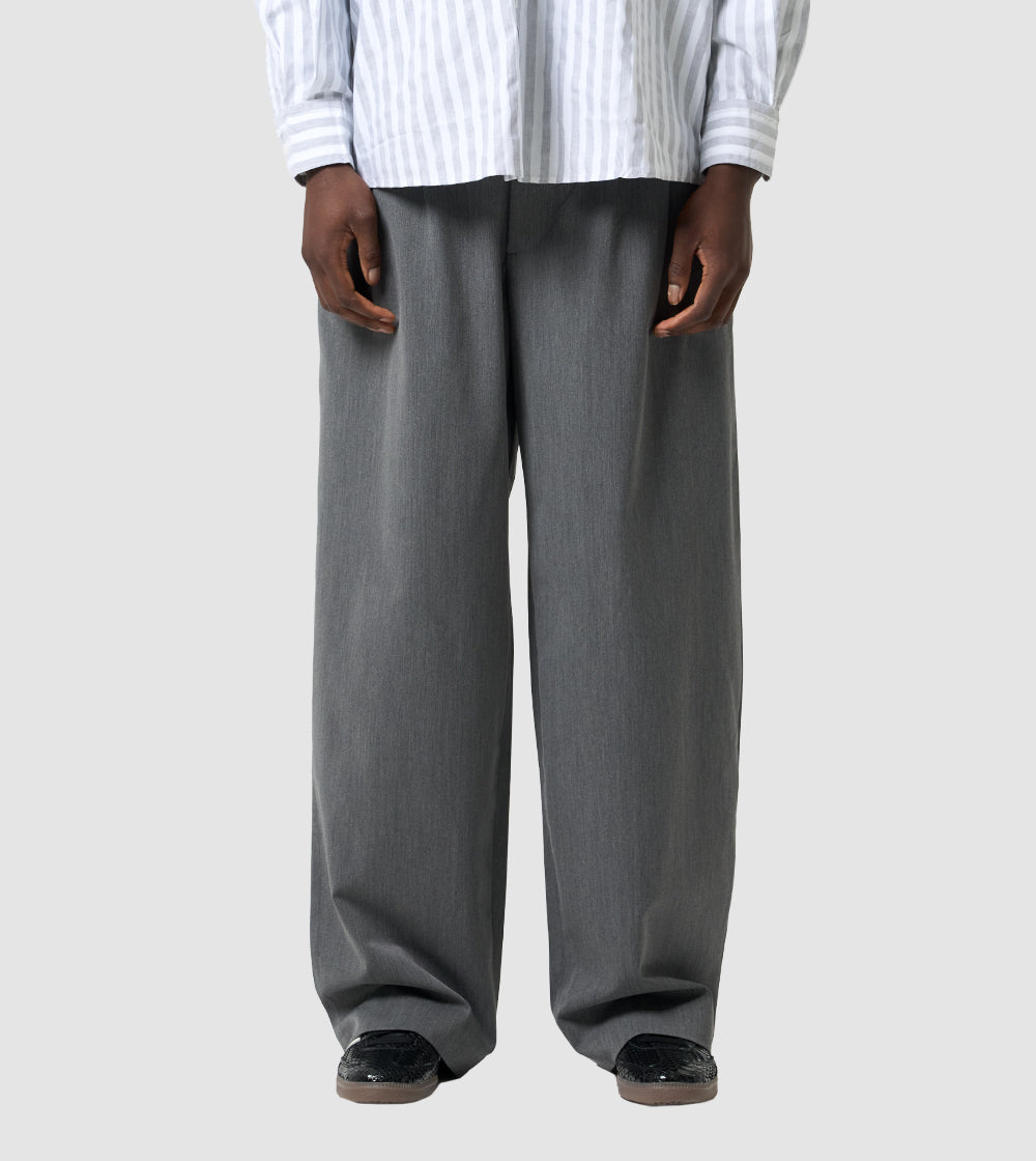 Pleated Pants Grey
